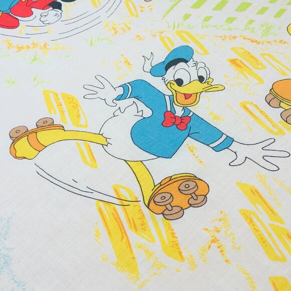 Vintage Mickey Minnie Mouse Friends Roller Skating TWIN Bed FLAT Top Sheet - Picture 6 of 12